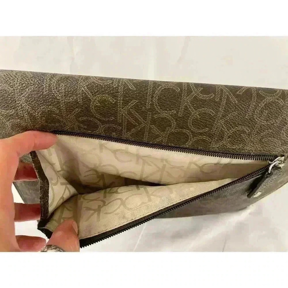 Calvin Klein Tablet Sleeve Case Clutch 11" x 8.5" Brown Logo - Picture 7 of 12